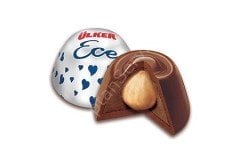 Ülker Ece Bütün Fındıklı Sütlü Çikolata 458 gr