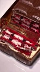 Ülker Çikolatalı Yaş Pasta 395 gr 1 Adet